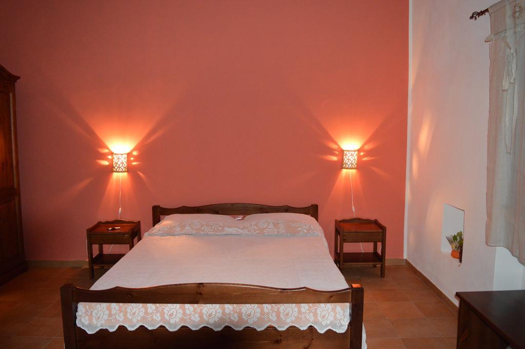 PettineoAgriturismo Pattina别墅 外观 照片